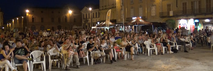 Nella foto il pubblico presente