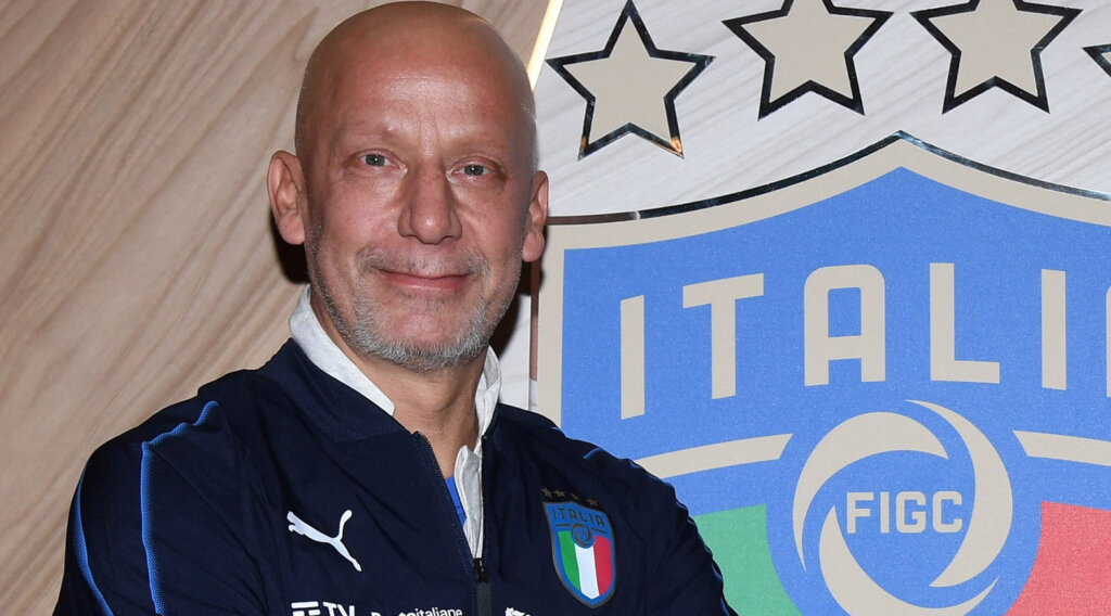 Si aggravano le condizioni di salute di Gianluca Vialli, ricoverato a  Londra - OglioPoNews