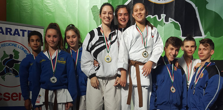 karate-podio_ev